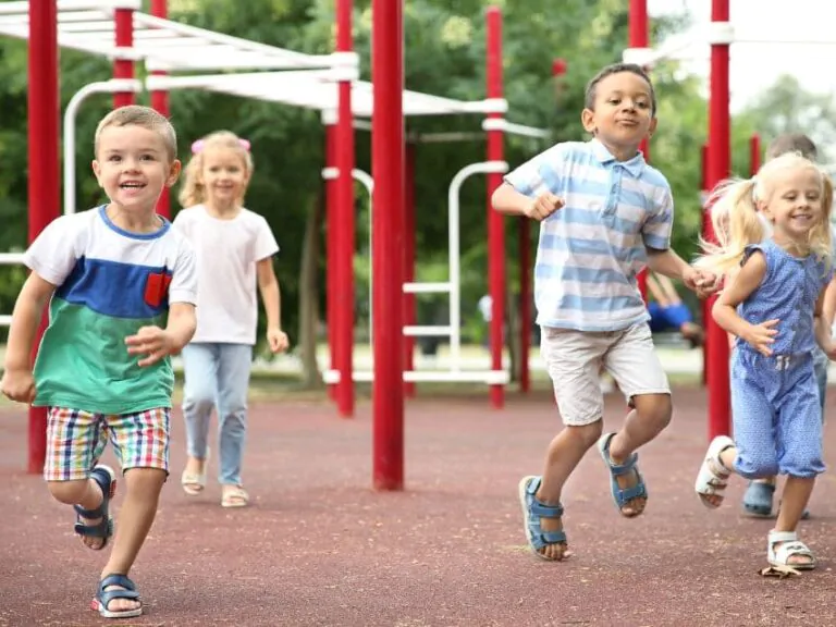 Jak motywować dzieci do aktywności fizycznej na świeżym powietrzu?